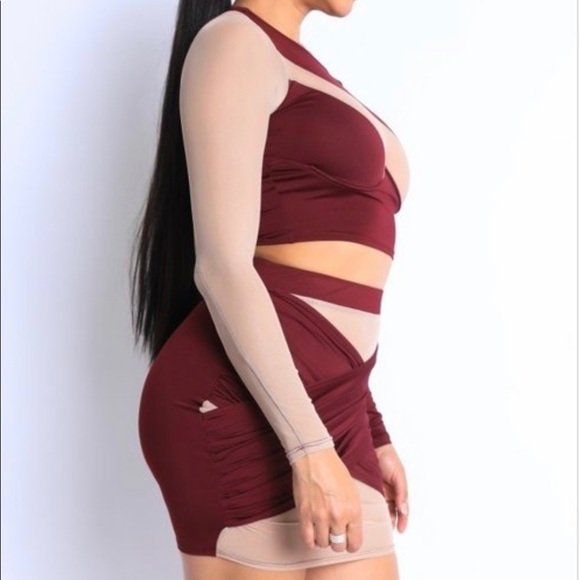 NEW TRENDY LONG SLEEVE WIRE BRA CROP TOP AND MIDI MESH BODYCON SKIRT SET - Picture 3 of 8